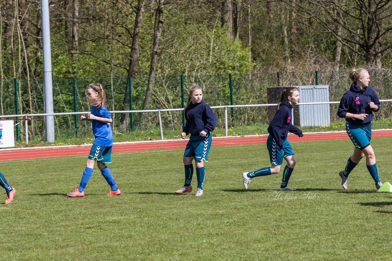 Bild 56 - wBJ VfL Oldesloe - SV Henstedt Ulzburg : Ergebnis: 3:3